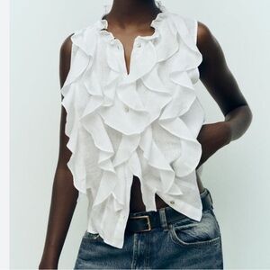 ZARA NWT Ruffled Sleeveless Top